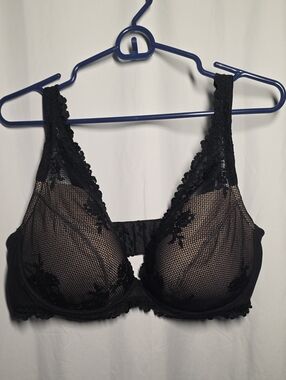 intimissimi Black Lace Underwire Bra with Sheer Mesh